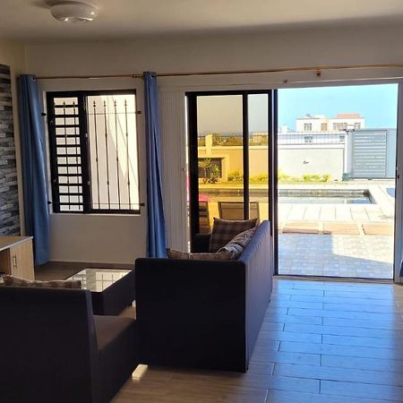 Coquette Villa Avec Piscine Flic en Flac Exterior foto