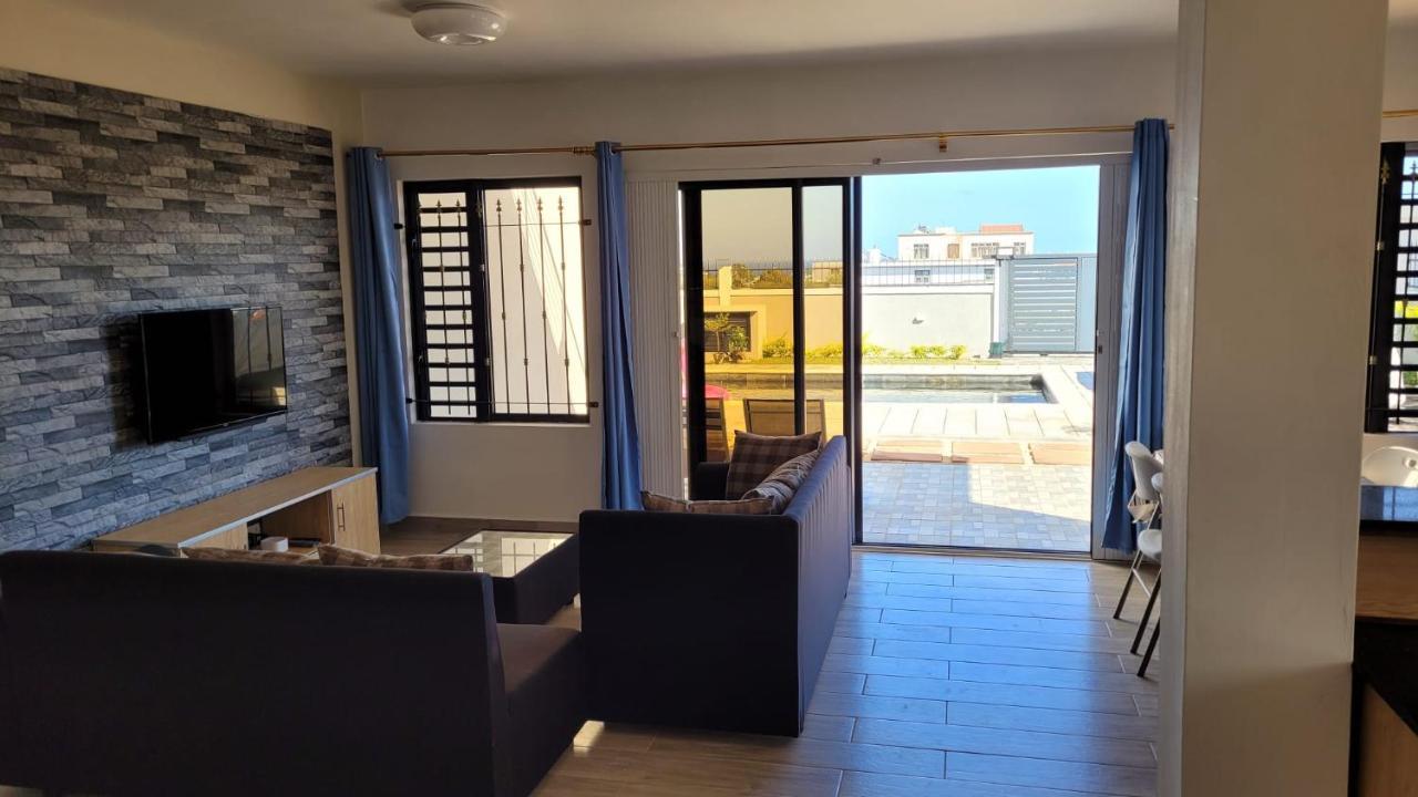 Coquette Villa Avec Piscine Flic en Flac Exterior foto
